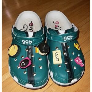 Crocs Squid Game Classic Clog Men's Size 9 Netflix Jibbitz Collab Rare